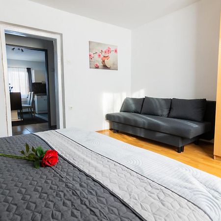 Apartma Ella Lovrenc na Pohorju Esterno foto