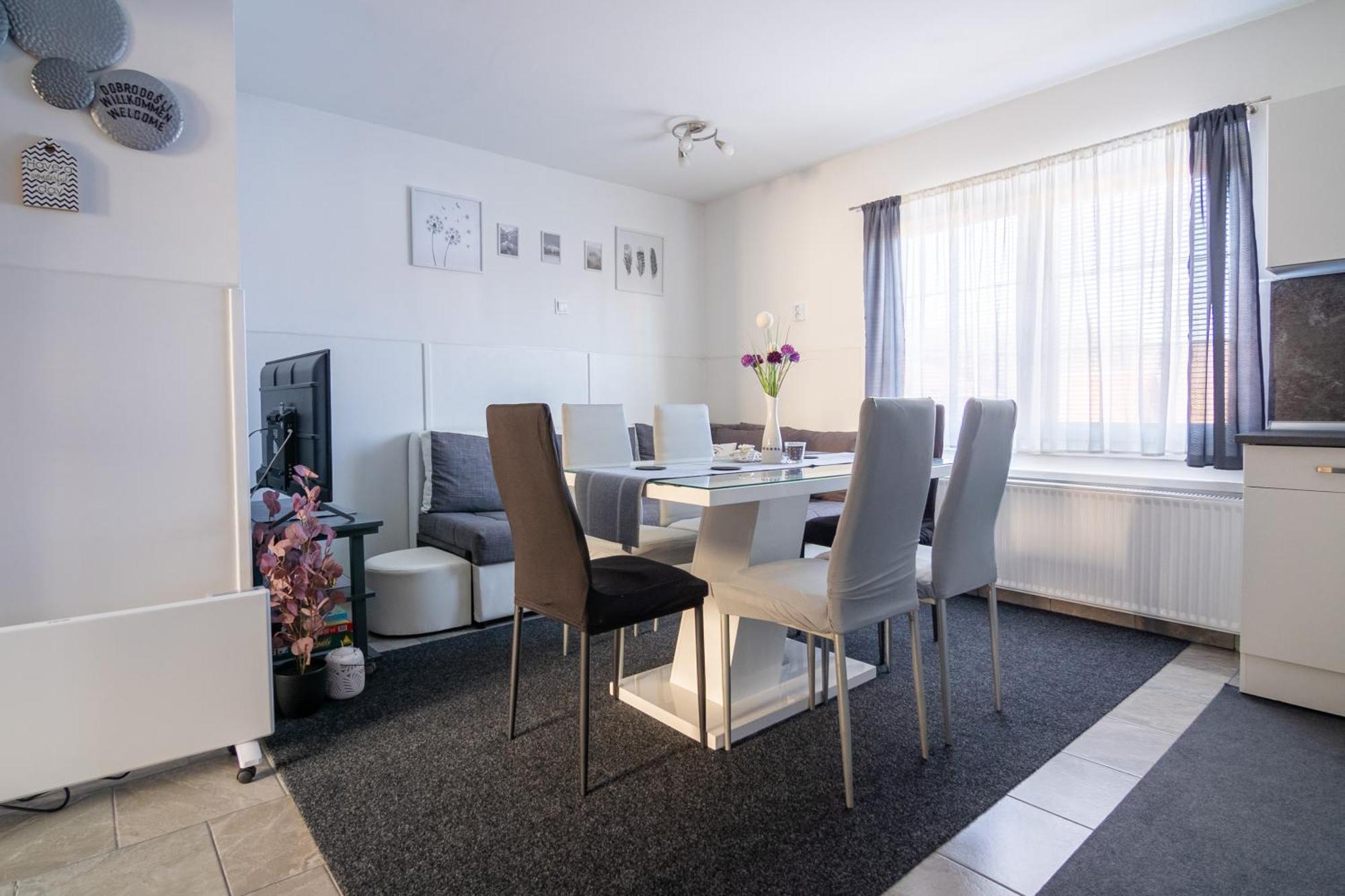 Apartma Ella Lovrenc na Pohorju Esterno foto